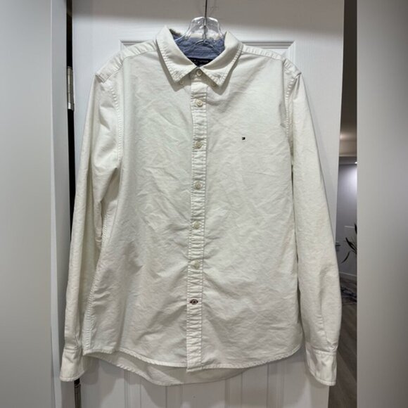 Tommy Hilfiger Men's Brushed Cotton White Button Shirt Long Sleeve Casual wear - Picture 2 of 6